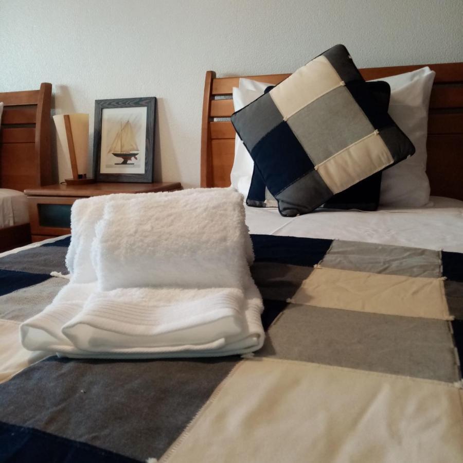 Palmeira Sol- 2 Bedrooms 300m From The Ocean View * Porches (Algarve)