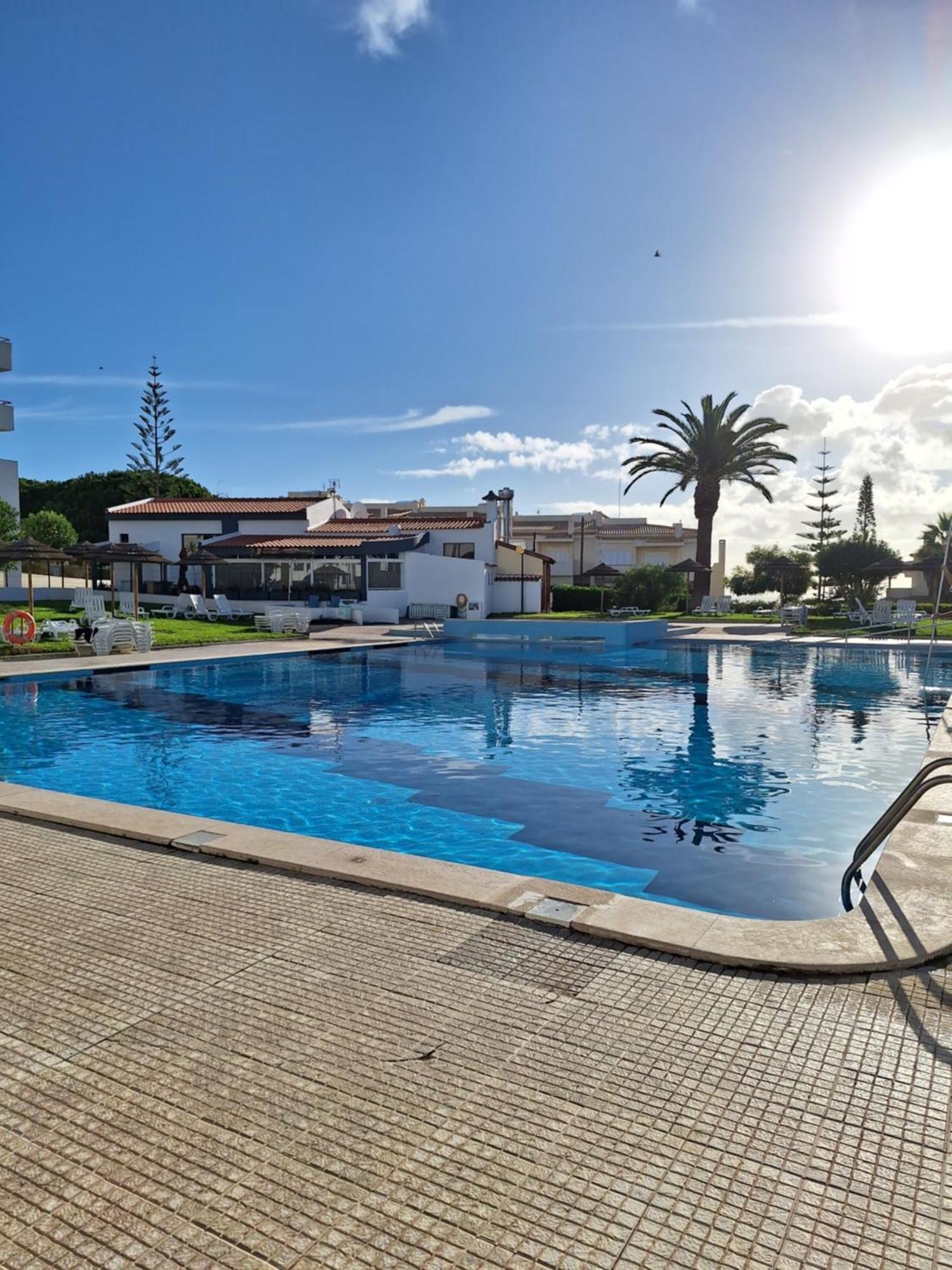 Apartment Palmeira Sol- 2 Bedrooms 300m From The Ocean View Porches (Algarve)