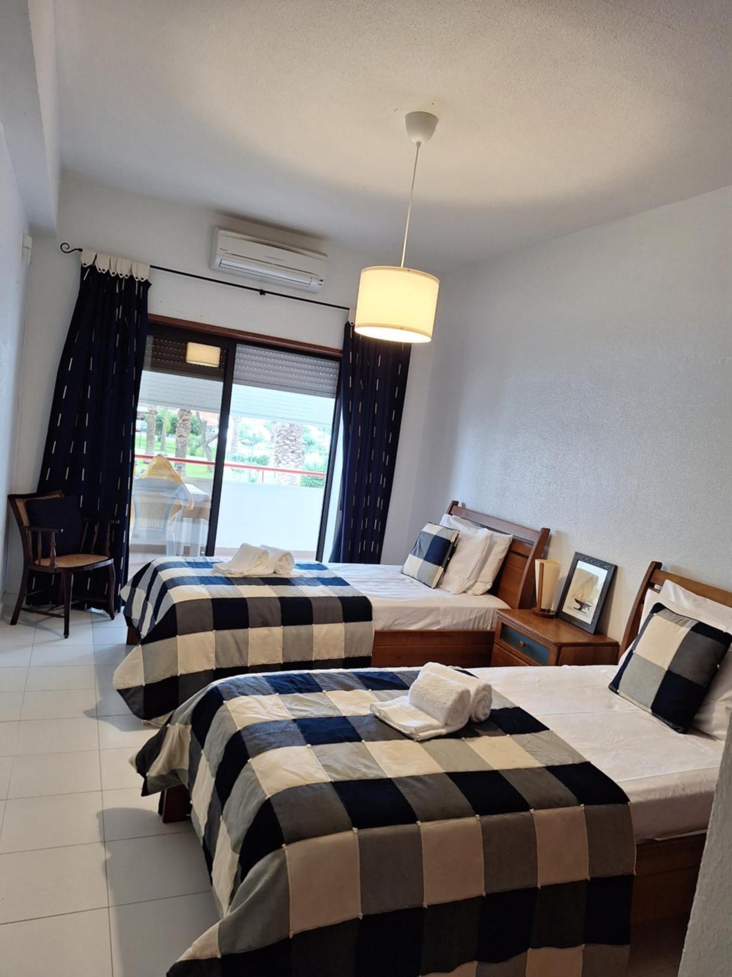 Palmeira Sol- 2 Bedrooms 300m From The Ocean View